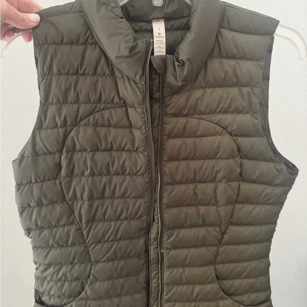 lululemon athletica Olive Quilted Puffer Vest